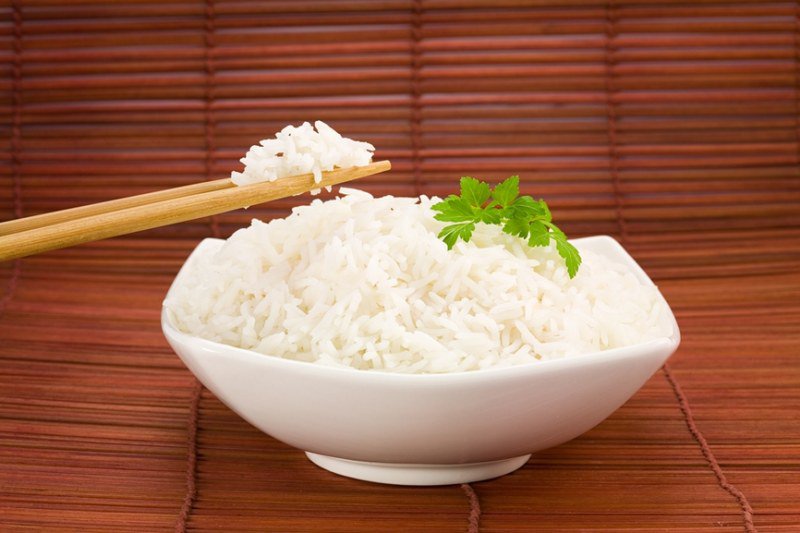 Каждое утро, как число возраста едят рис